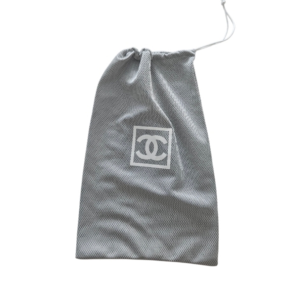 CHANEL Gray Logo CC Empty Dust Bag - Picture 3 of 4